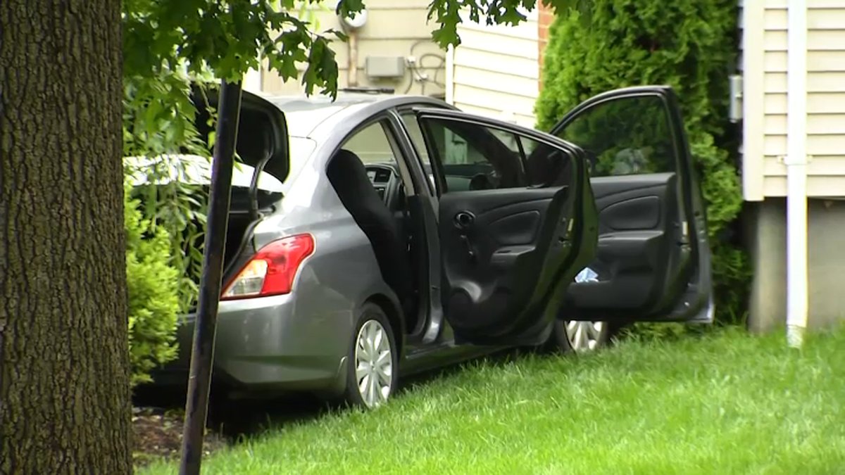 Car Crashes Into Arlington House, 1 in Custody – NBC Boston