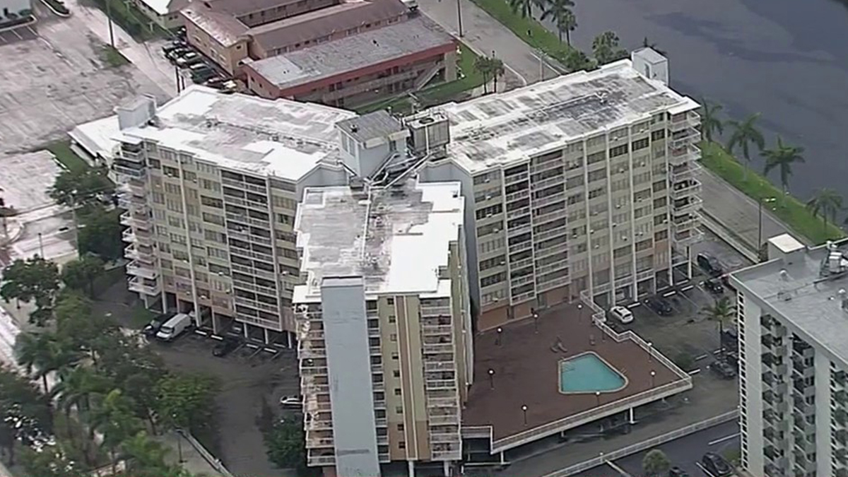 North Miami Beach Condo Building Closed, Evacuated After Structure