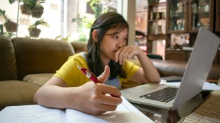 70% of College Students Say Affordability Impacted Their Fall 2021 Plans