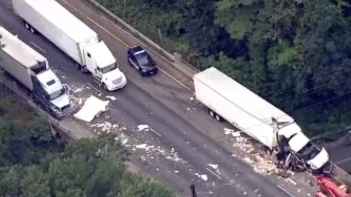 495 Tractor Trailer Crash Causes Massive Delays Nbc Boston