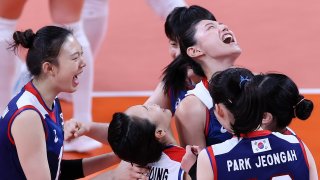 olympic volleyball day 12 u s women roll south korea trips up turkey to earn spots in semifinals nbc boston