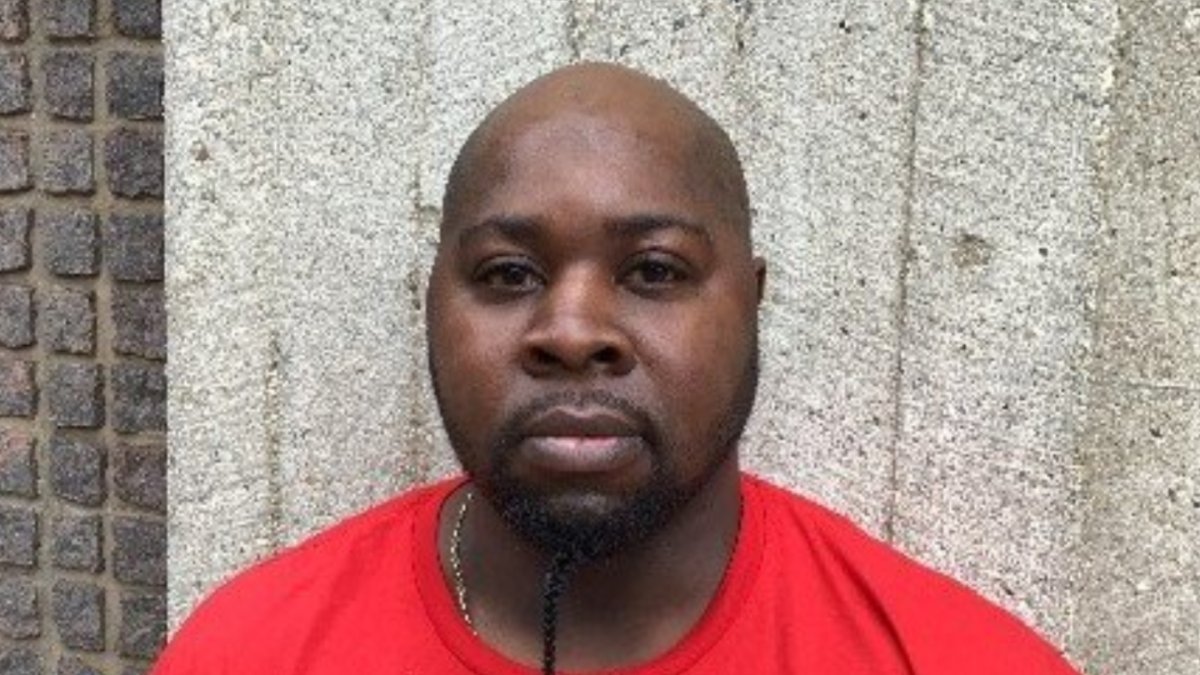 ‘Armed and Dangerous’ Man Sought in Fatal Roxbury Stabbing – NBC Boston
