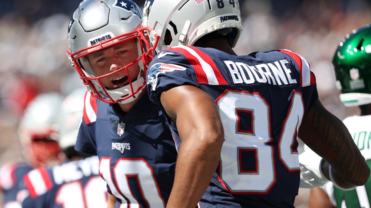 8 takeaways: Mac Jones takes a beating as Patriots capitalize on bailout  call vs. Jets 
