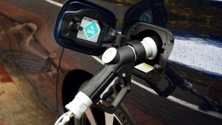 ‘No Commercial Case for Green Hydrogen’ Yet: Siemens Energy CEO