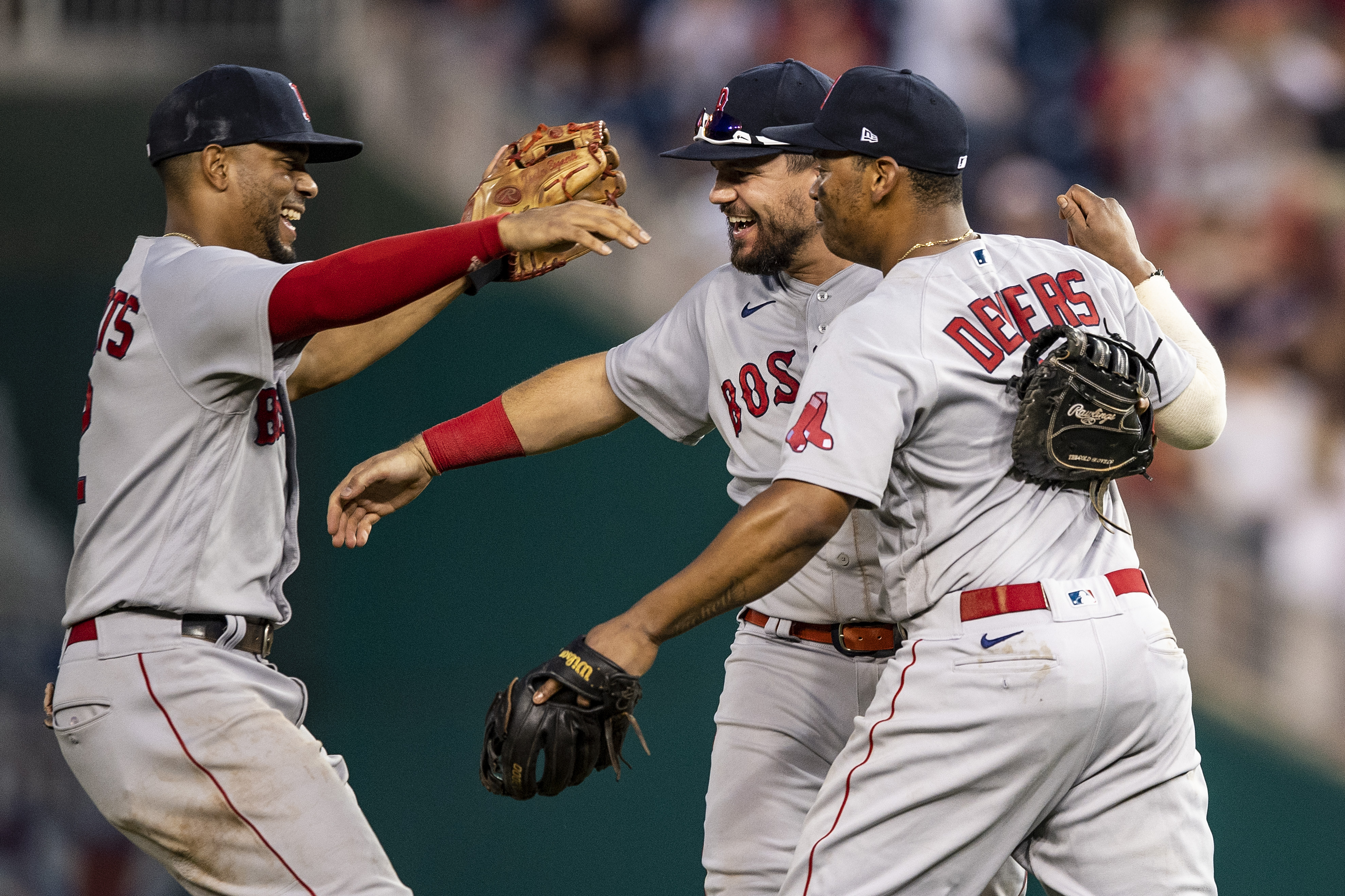 Red Sox Beat Yankees in Wild Card Game, Move on to ALDS – NBC Boston