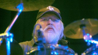Ronnie Tutt Drummer