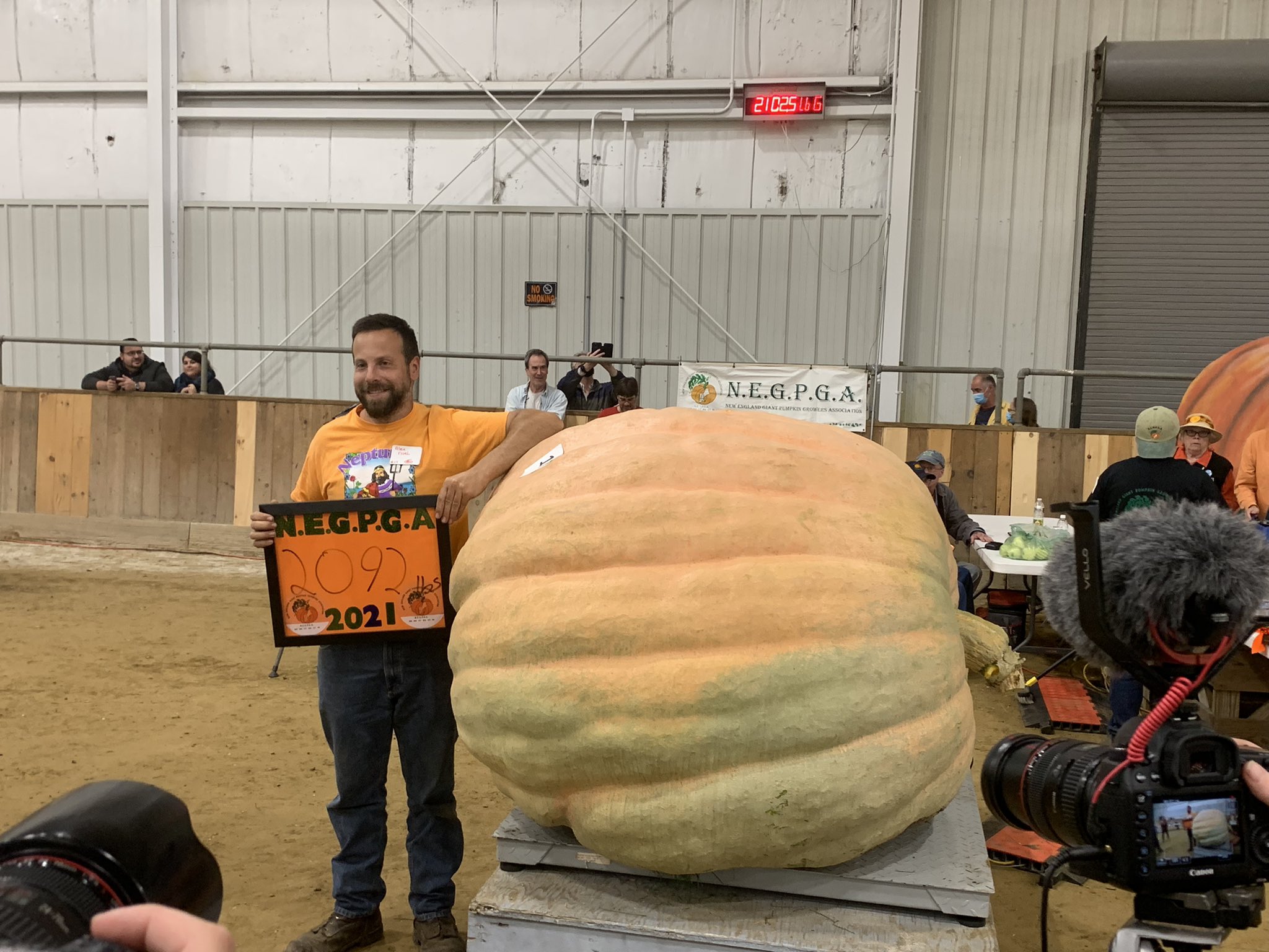 Topsfield Fair Giant Pumpkin Weigh-Off – NBC Boston