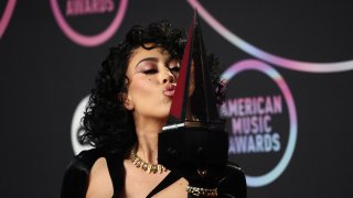 Kali Uchis 2021 American Music Awards