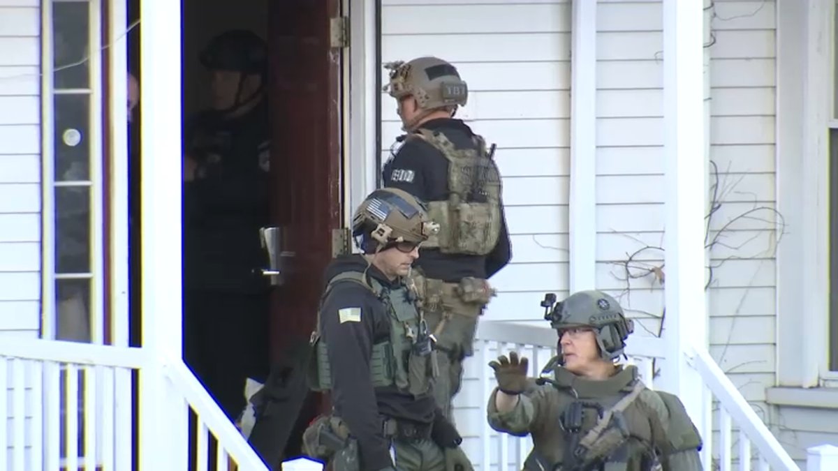 Holbrook, MA Police Standoff NBC Boston