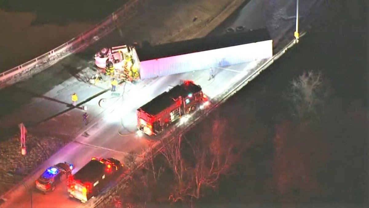 Tractor Trailer Overturned on Mass. Pike East to 128 – NBC Boston