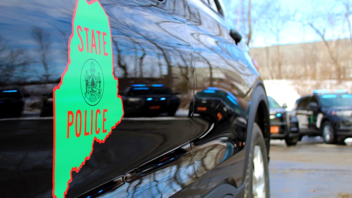 Police investigate deaths of man and woman in Maine