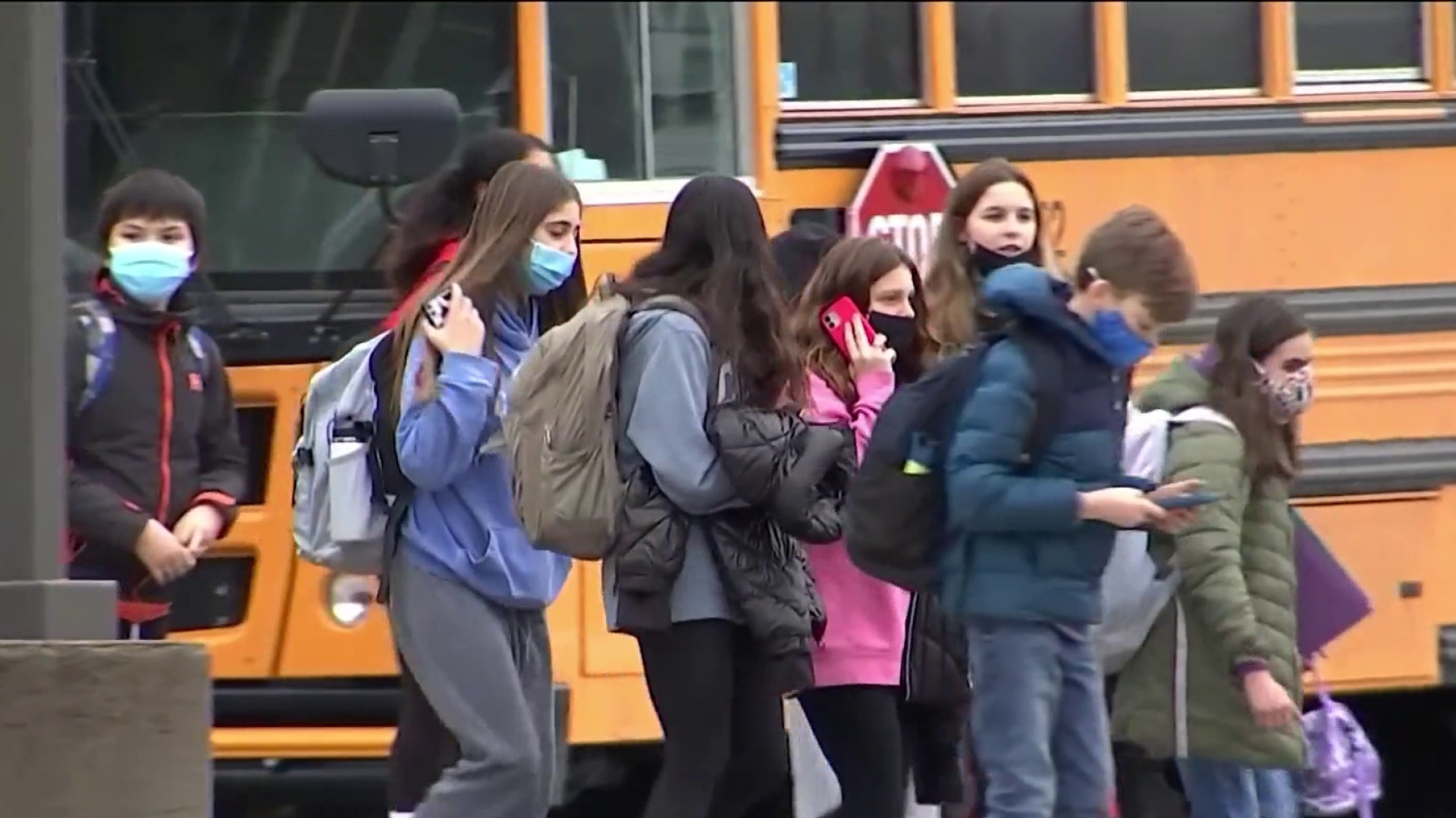 Mass. School Mask Mandate To End Feb. 28 – NBC Boston