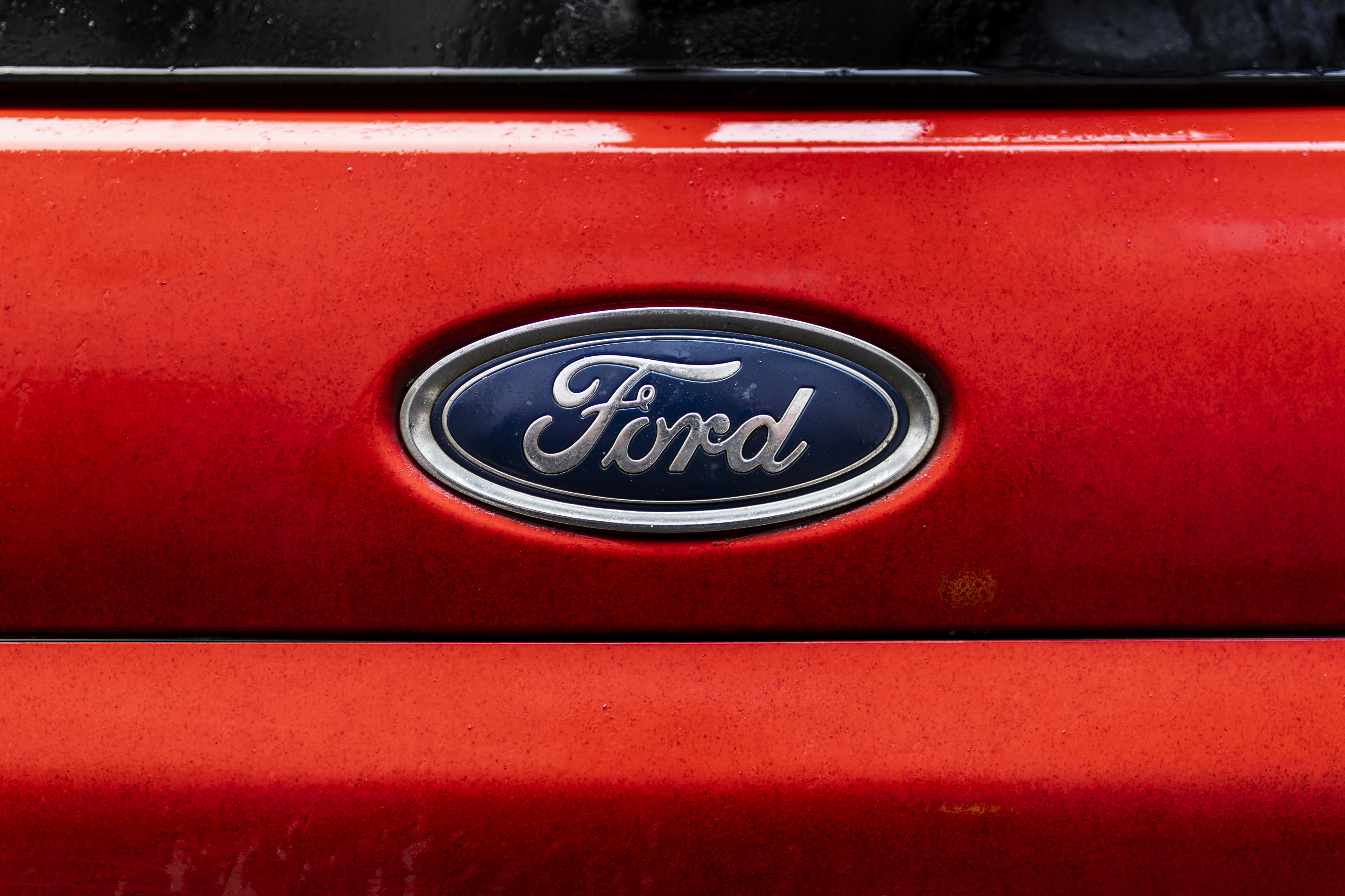 Latest consumer recalls: Ford driveshaft issues, ice maker