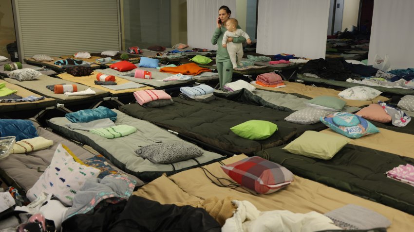 In Just 2 Days, Poland Turned a Mall Into a Shelter for Ukrainian Refugees