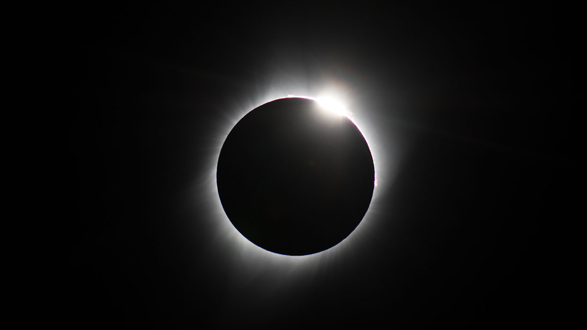Total solar eclipse 2024: Why it's worth…