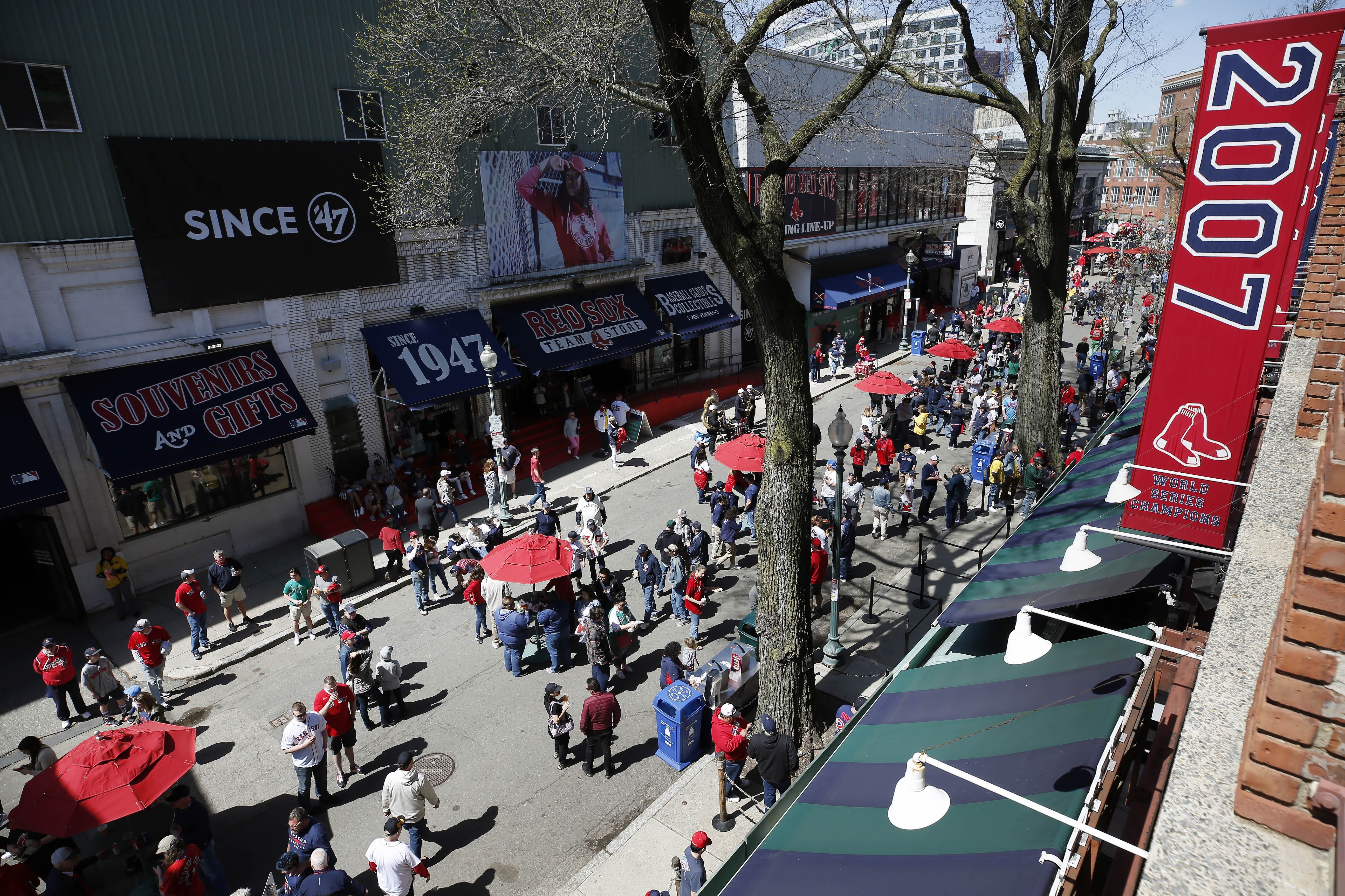 Fans Gather Outside Fenway Park For Red Sox Home Opener - CBS Boston