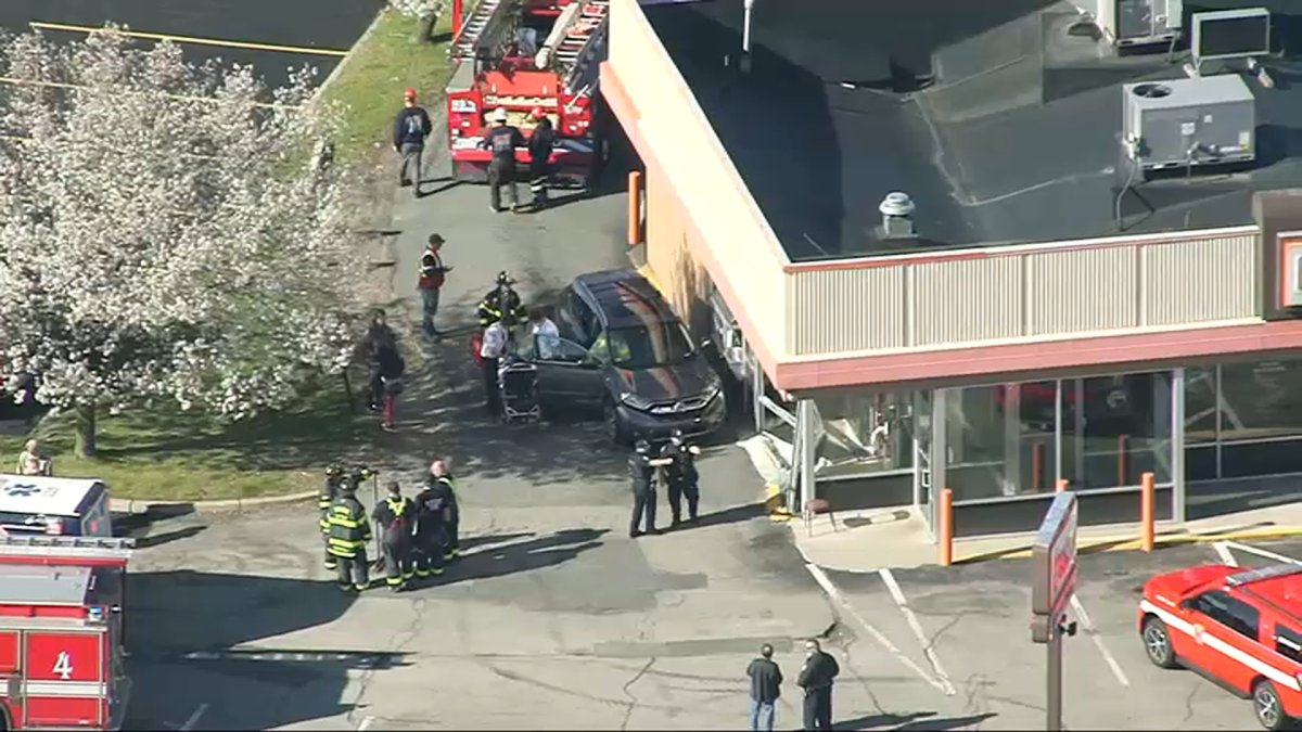 4 Hurt After Driver Crashes Into Dunkin’ in Revere – NBC Boston
