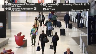 Florida Judge Overturns CDC's Travel Mask Mandate