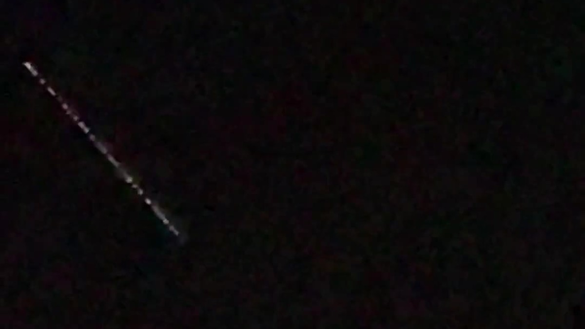 Starlink Satellites Mistaken for UFOs NBC Boston