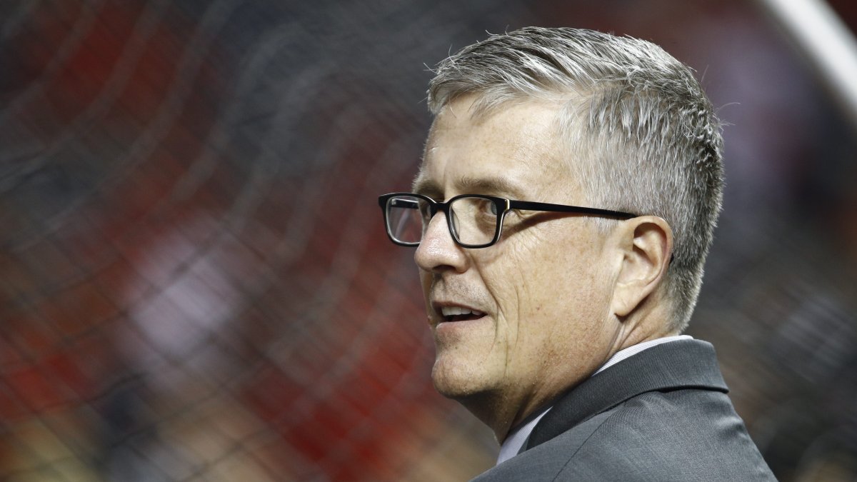 Jeff Luhnow, ex gerente general de los Astros, compra club de fútbol español Leganés – Telemundo Nueva Inglaterra