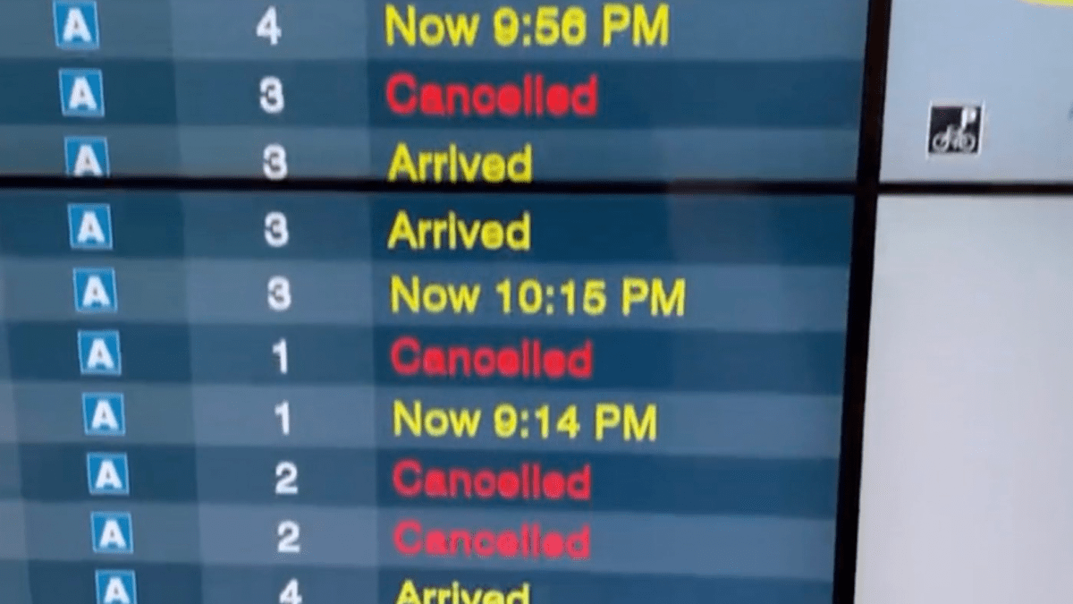 Logan Airport Breaking News Today Flight Cancellations Delays Continue Nbc Boston