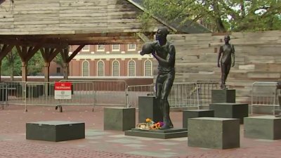 Boston returns to sporting world with emotional tribute