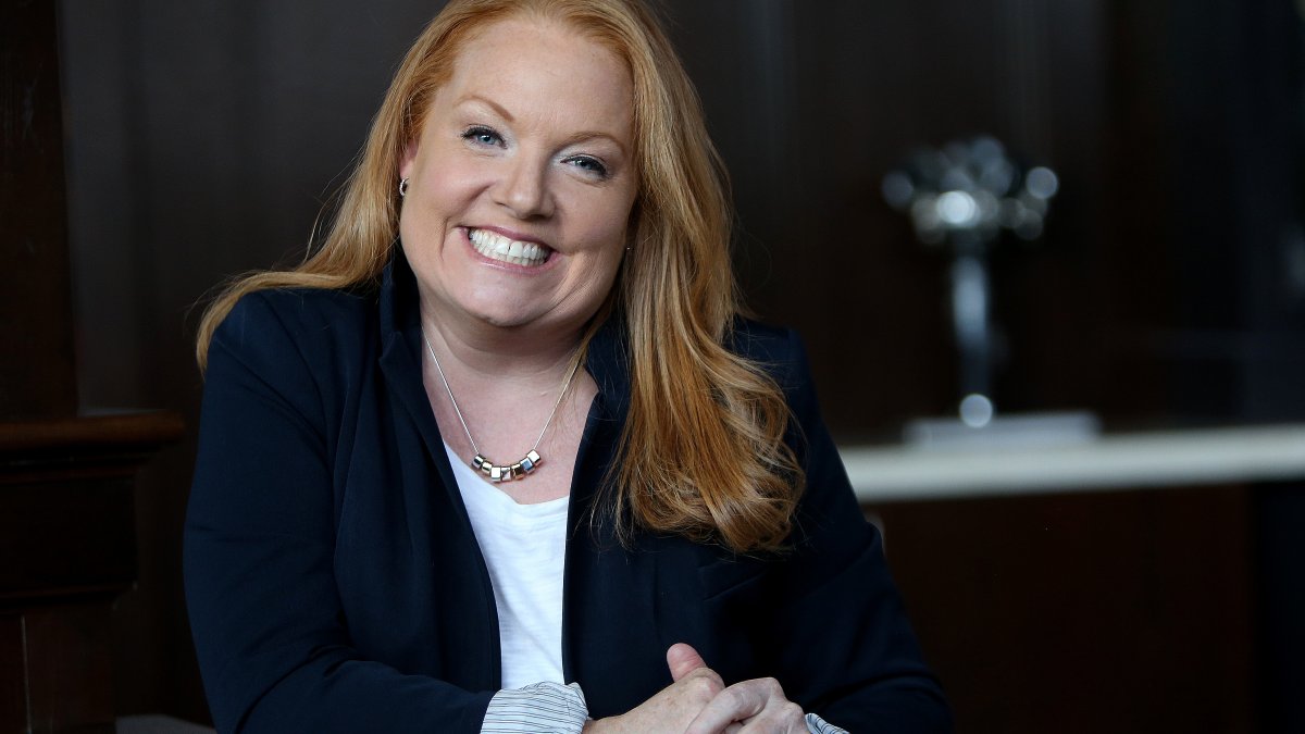 NESN on X: Tiffani Faison throws out the first pitch in celebration of Pride  Night at Fenway Park. @tiffanifaison