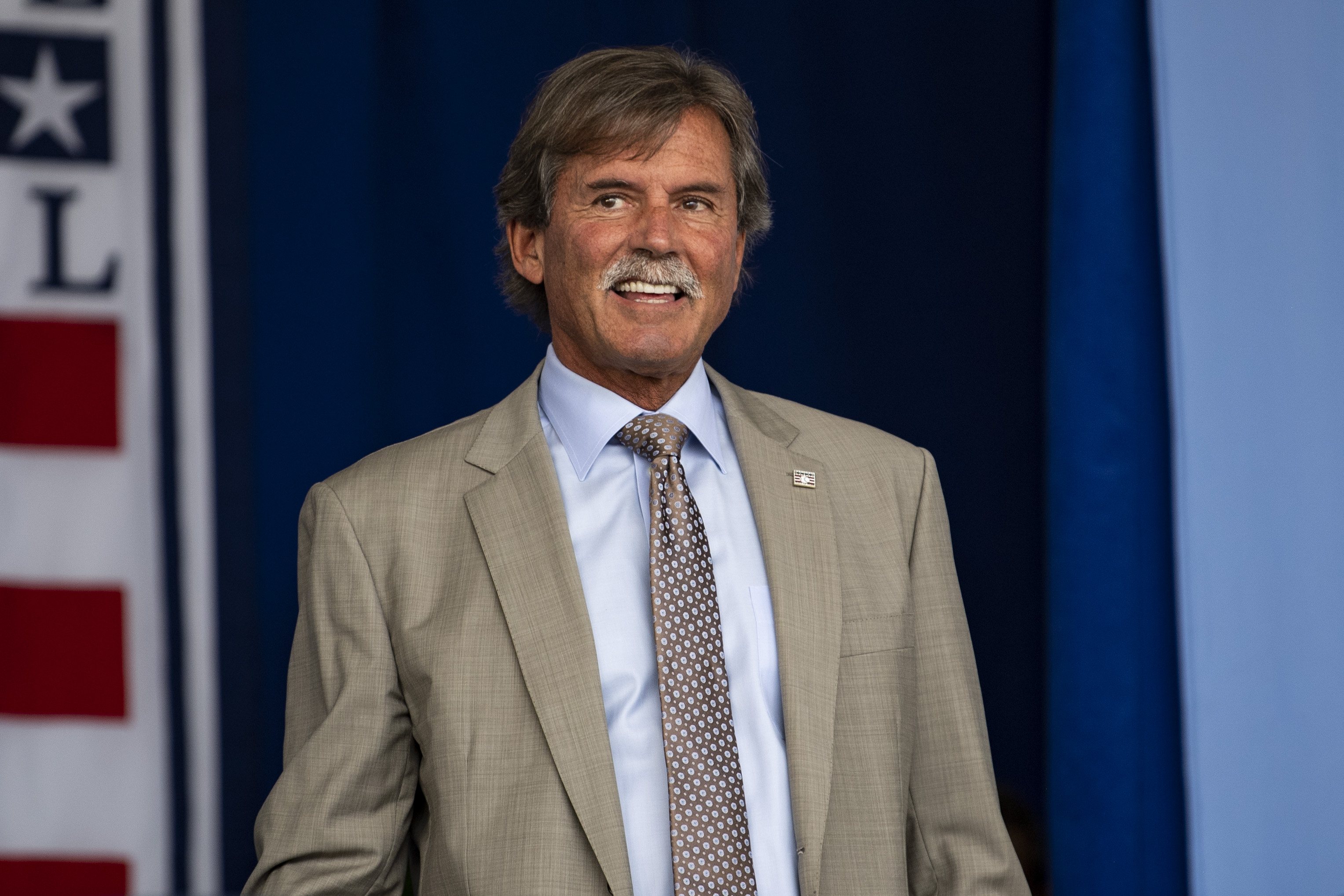 DENNIS ECKERSLEY