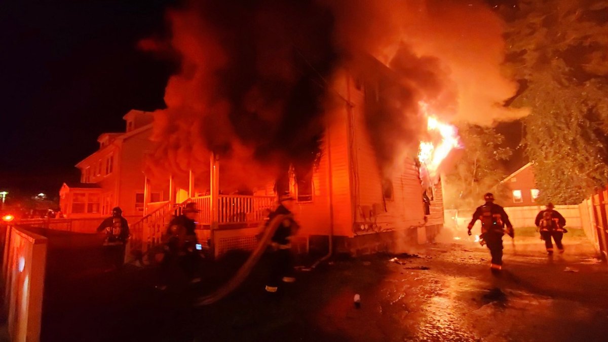 Neighbor Credited With Rescuing Mom, 2 Kids From Burning Building in Boston