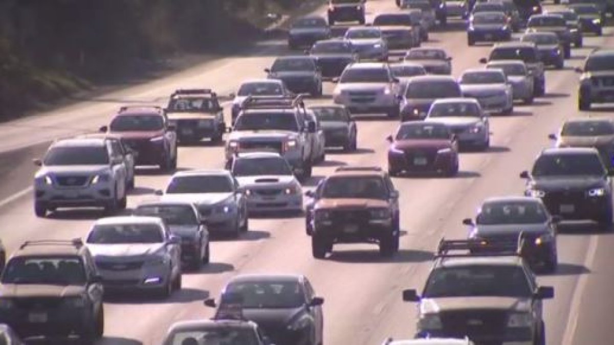 AAA warns of soaring traffic this Memorial Day weekend, here’s best and worst times to drive