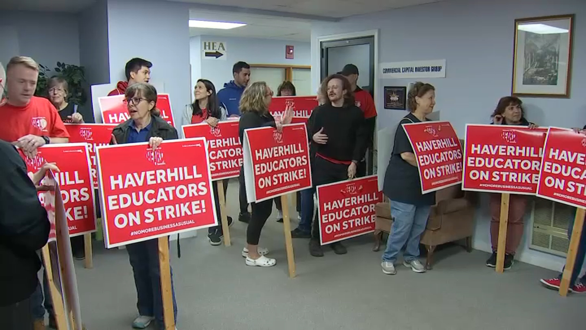 Haverhill Cancels Classes for Third Day Amid Teacher s Strike