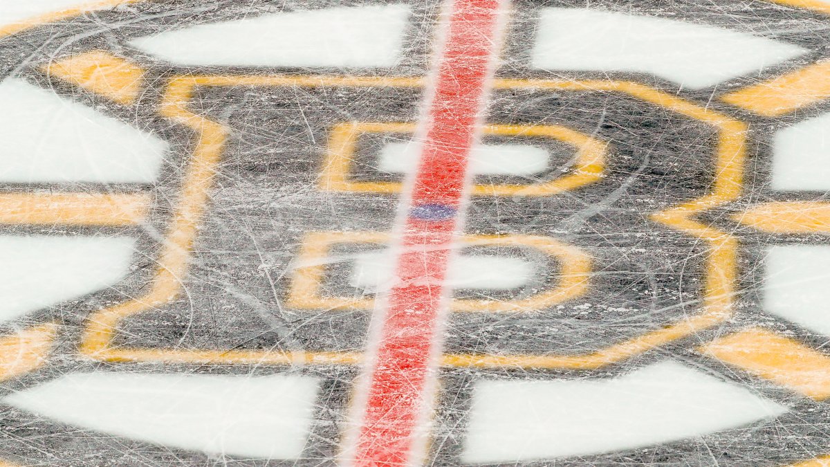 Bruins sign Mitchell Miller, who bullied, racially abused