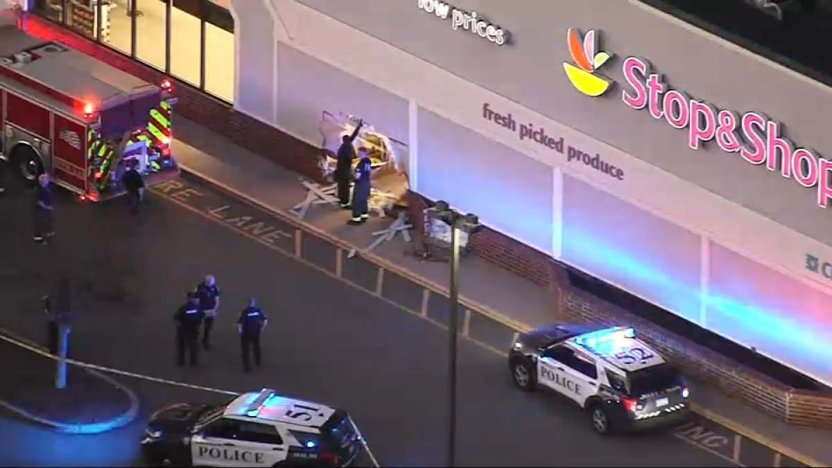 Swampscott Stop & Shop Car Crashes Into Store NBC Boston