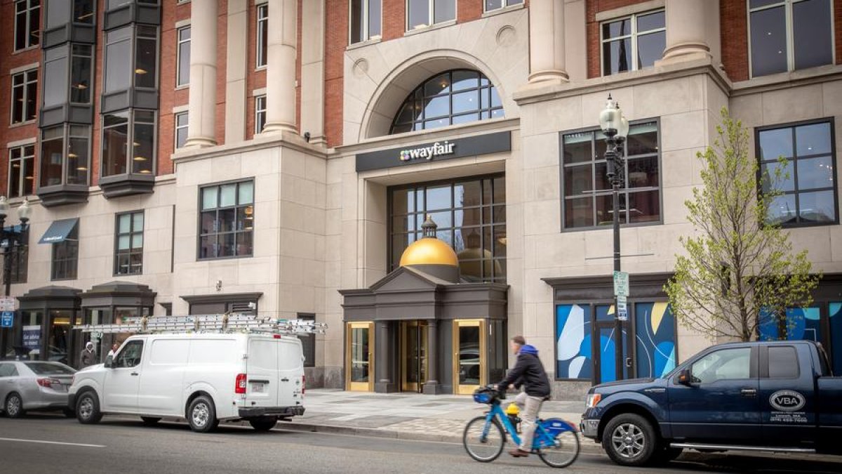 Wayfair Layoffs Impacting Nearly 1,000 Mass. Employees NBC Boston