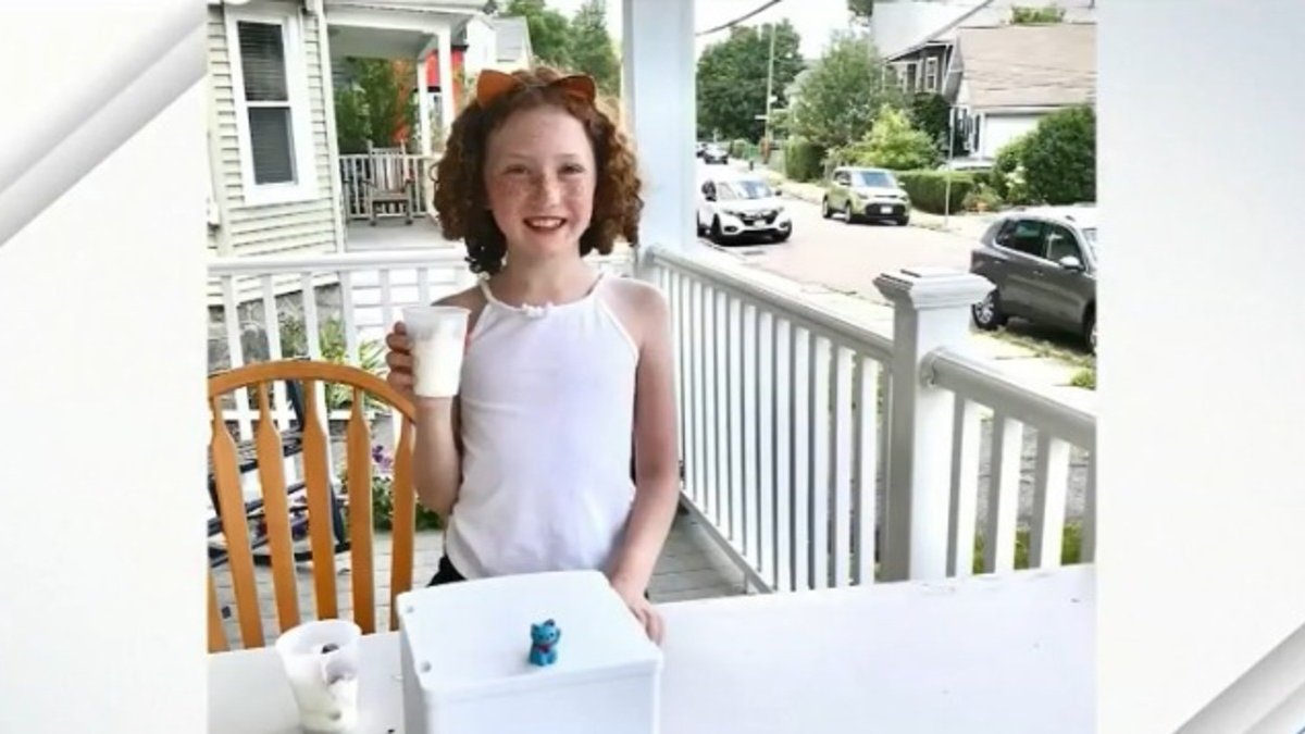 WATCH How a Boston Girl Made a ‘Pawsitive’ Impact on a Diabetic Cat’s