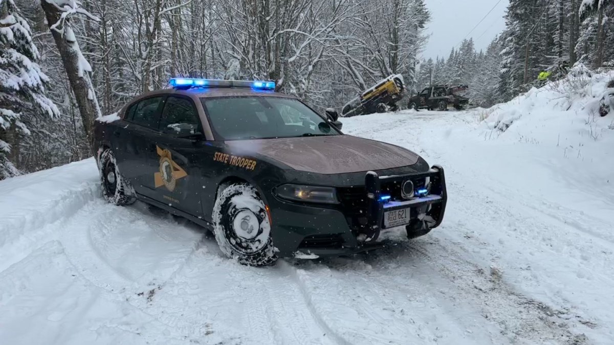 Dog leads police to truck damaged in crash on NH-VT border