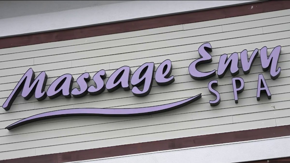 Massage Forced Sex - Massage Envy Therapist Gilberto DaSilva Charged With Rape â€“ NBC Boston