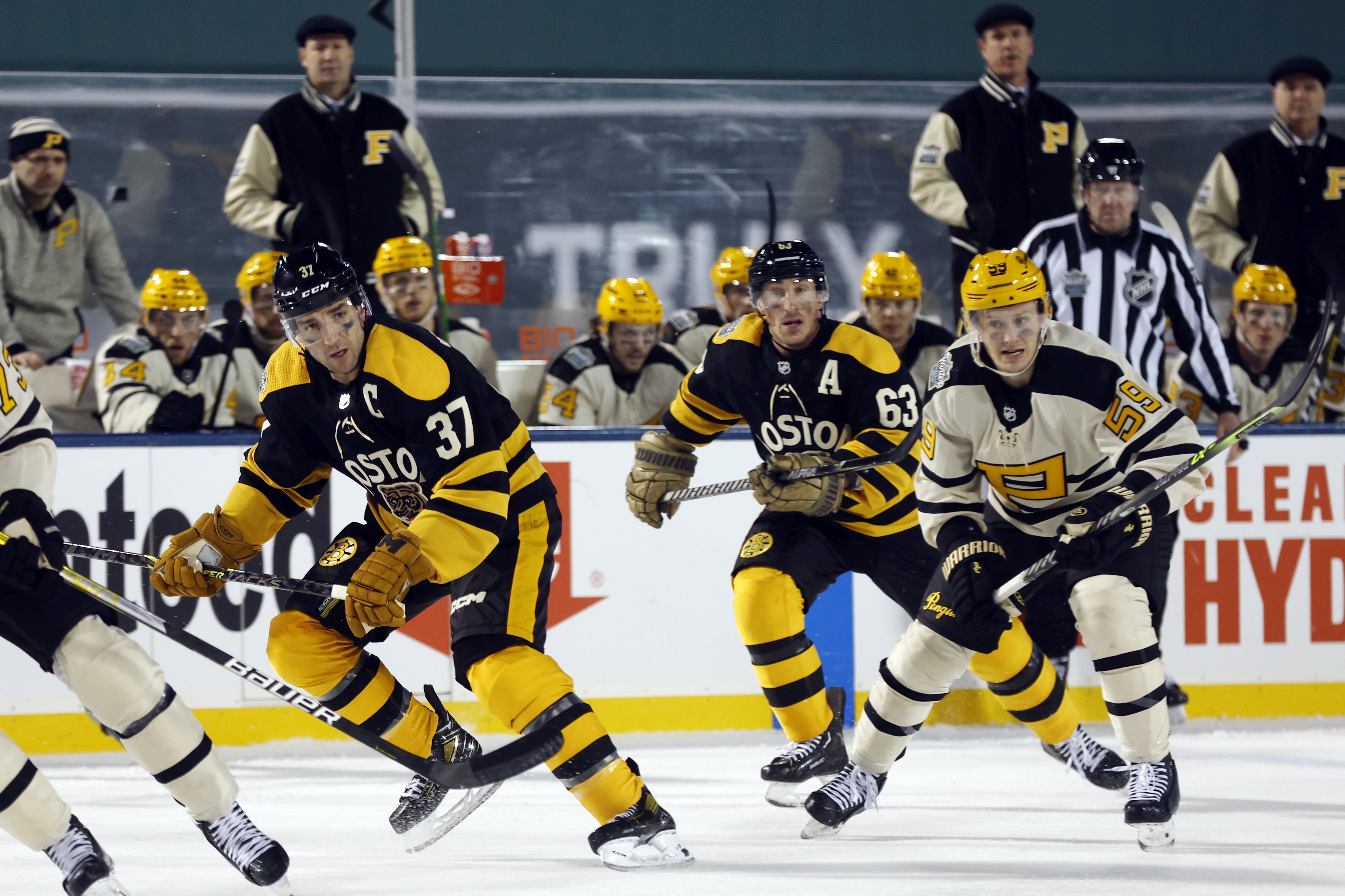 Winter Classic 2023 final score, results: Jake DeBrusk's heroics power  Bruins to comeback win over Penguins