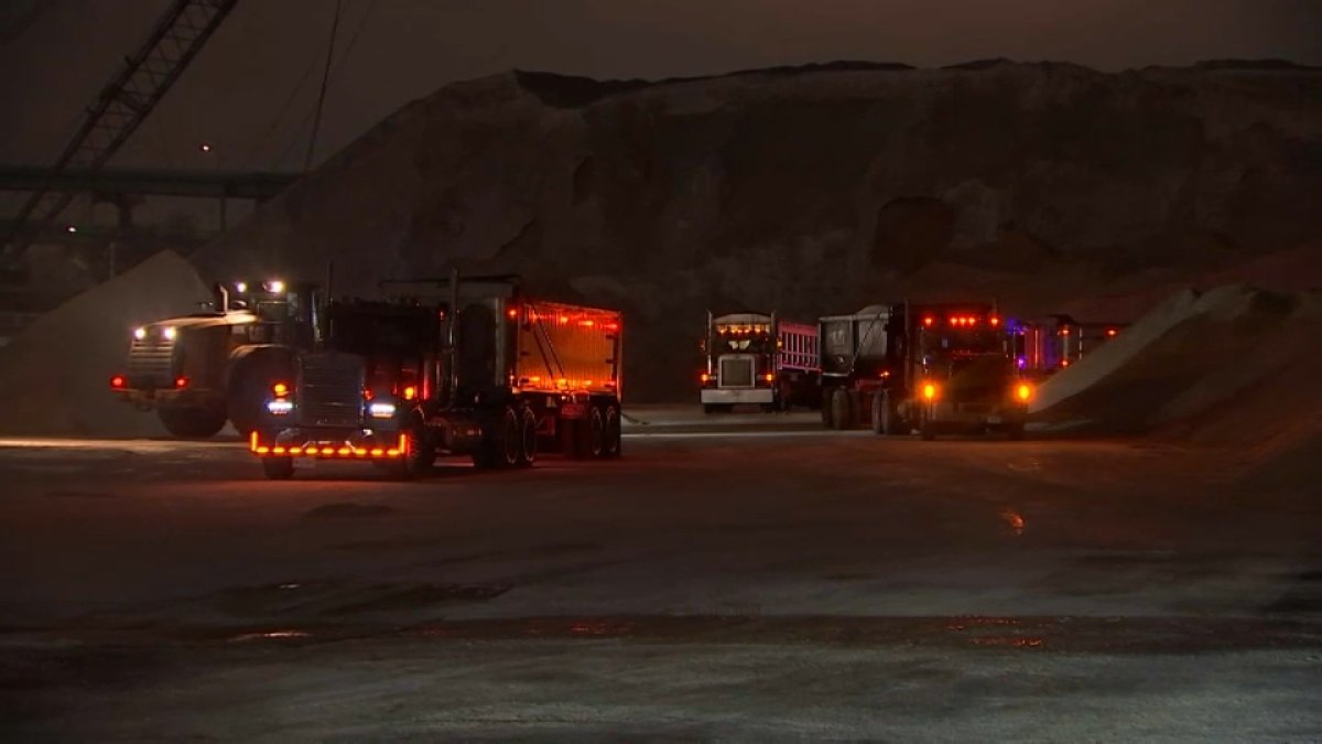 New England Snow Preps Ahead Of Winter Storm Coming Tonight NBC Boston new-england-snow-preps-ahead-of-winter-storm-coming-tonight-nbc-boston
