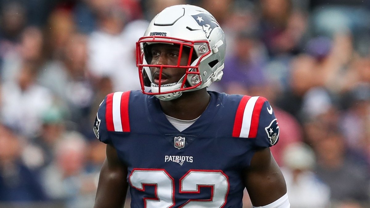 Patriots Great Devin McCourty Retiring – NBC Boston