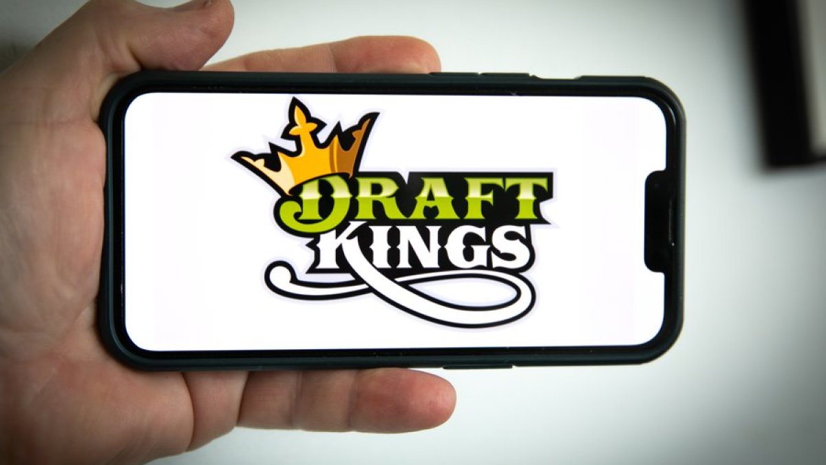 DraftKings Says It’s Been Hiring in Mass. — But Won’t Say How Much ...