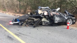 The Holland Police Department responded to a single-vehicle crash Sunday morning on Sturbridge Road.