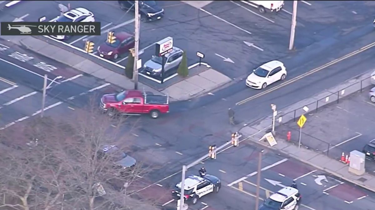 Large Police Presence in Lynn After Crash – NBC Boston
