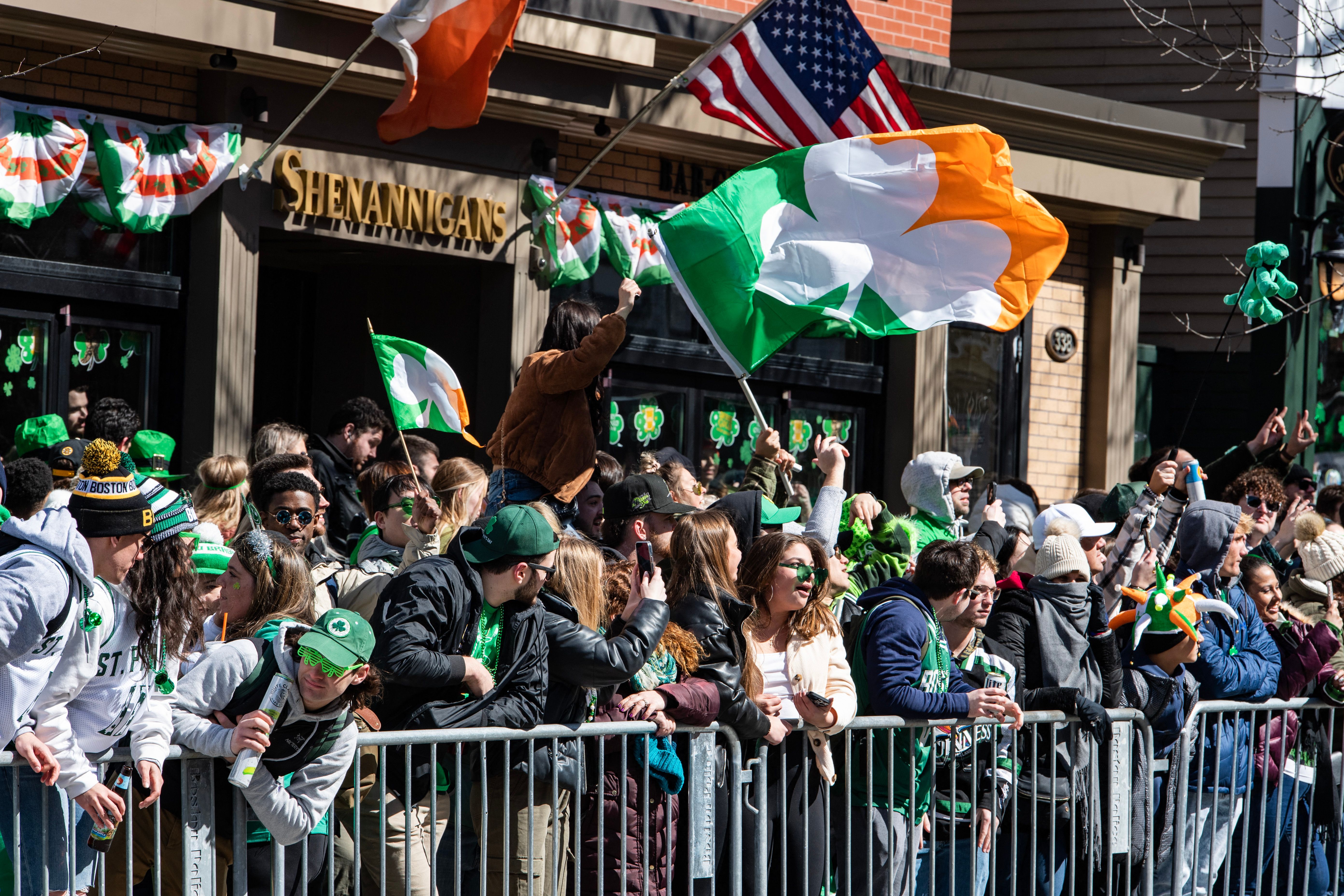 Sea of green in NYC as St. Patrick's Day Parade returns