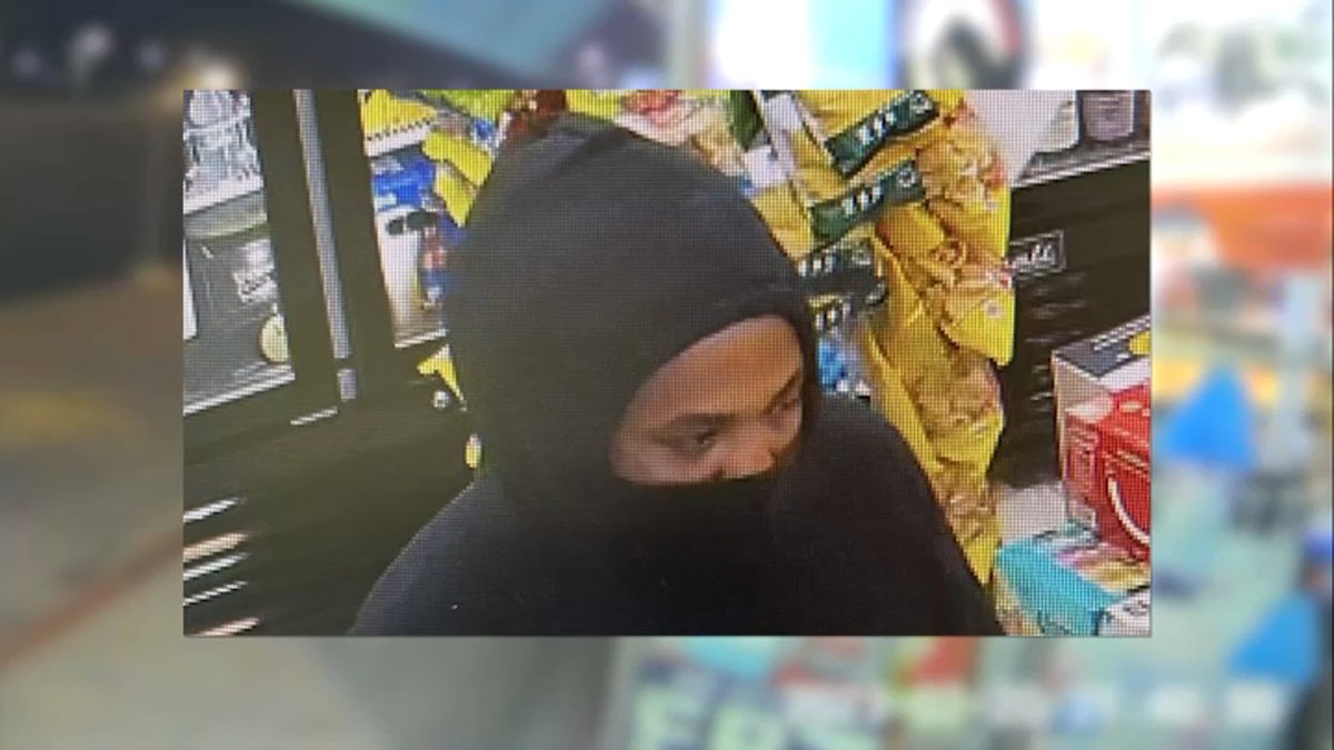 Boston Police Seek Man After Robberies at Hyde Park Convenience Stores ...