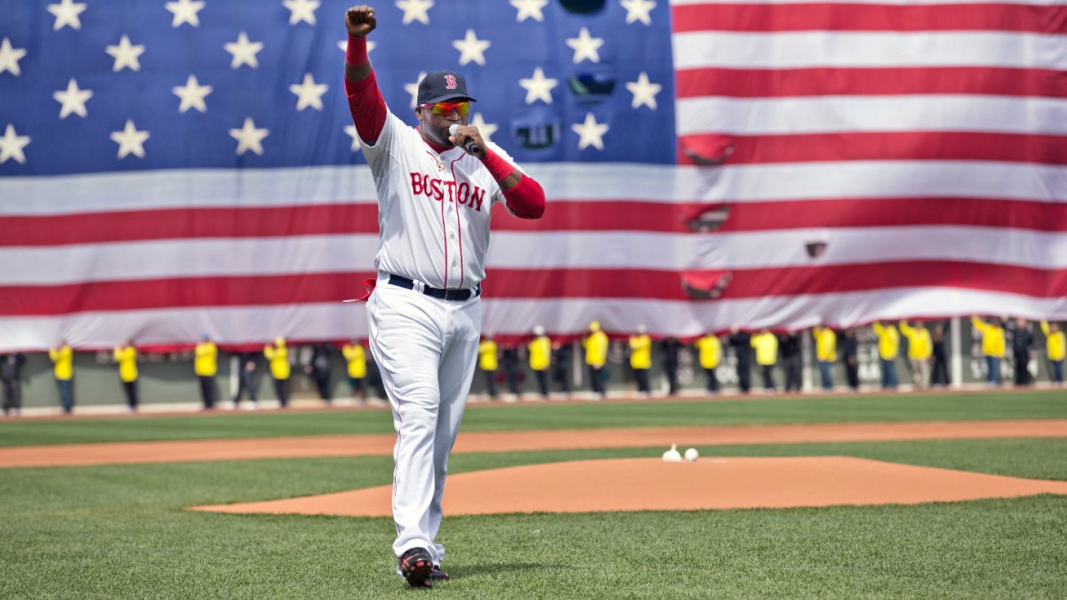 David Ortiz selfie: Red Sox player plans Boston Marathon pictures