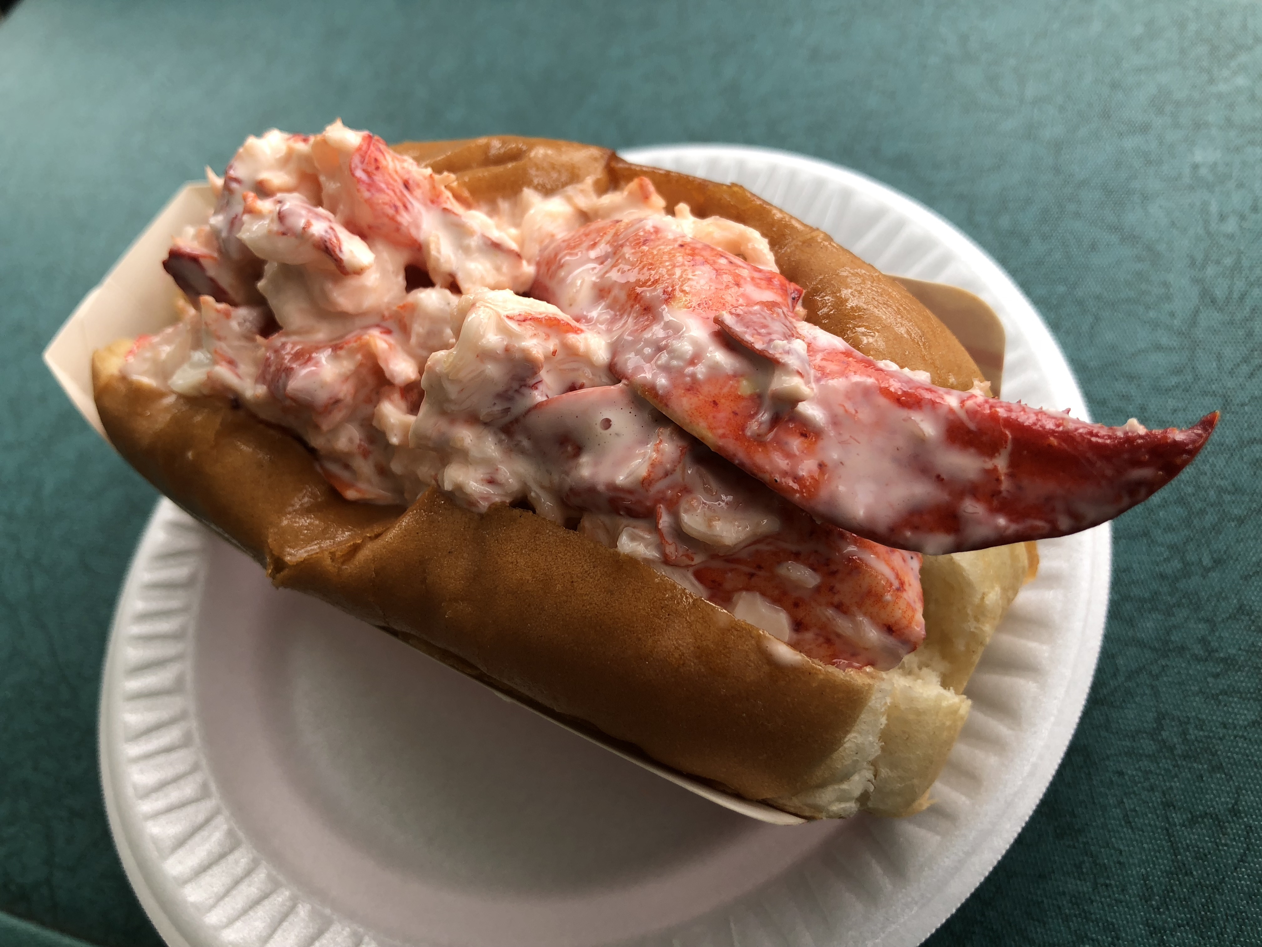 PHOTOS: Plymouth's Lobster Hut, a Classic New England Seafood Spot