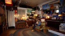 Dahl has the space divided into different areas like the “songwriting” and “piano station” as it’s meant to be a place where creativities can come together.
