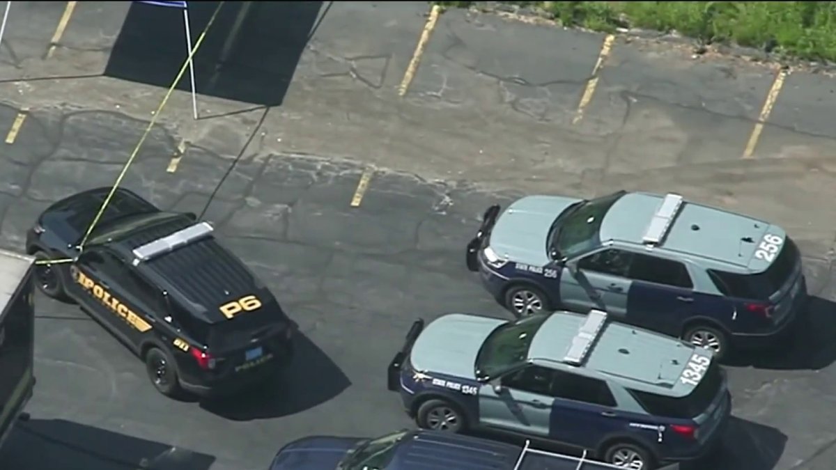 Woman Dead in Apparent Homicide at Hotel in Marlboro, Suspect in ...