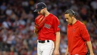 Chris Sale Exits Red Sox-Reds Game With Shoulder Injury